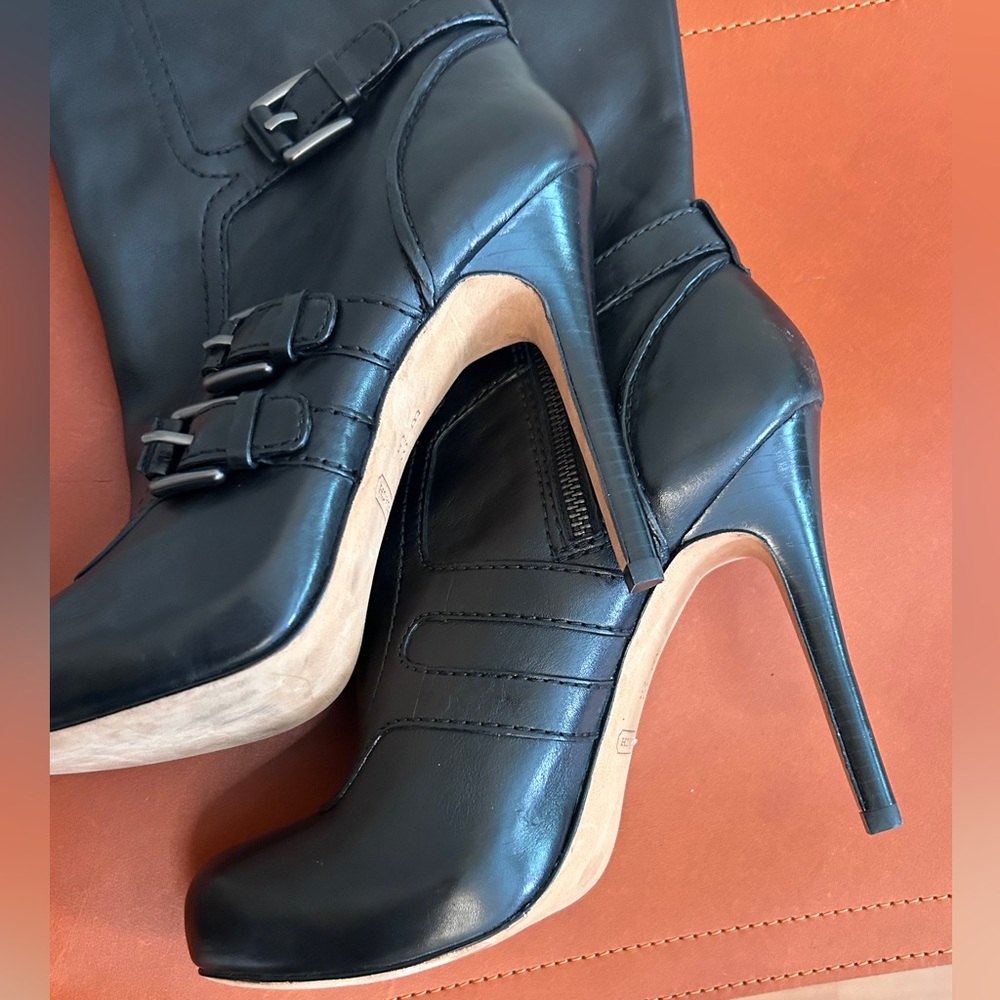 NWOT, Coach Miriam Stiletto Black Leather Boots, Buckles, 8.5 - Picture 3 of 5